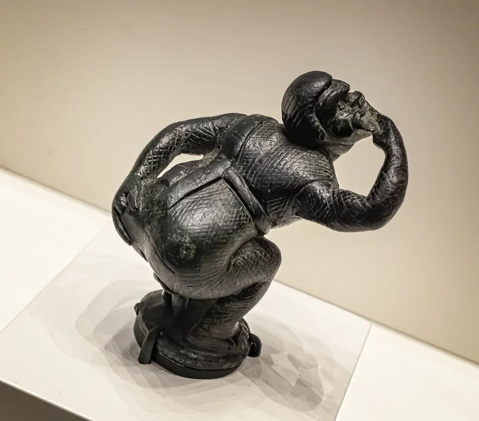 Estatuilla de un actor cómico
