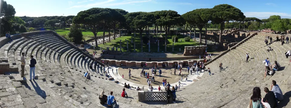 Teatro de Ostia Antica