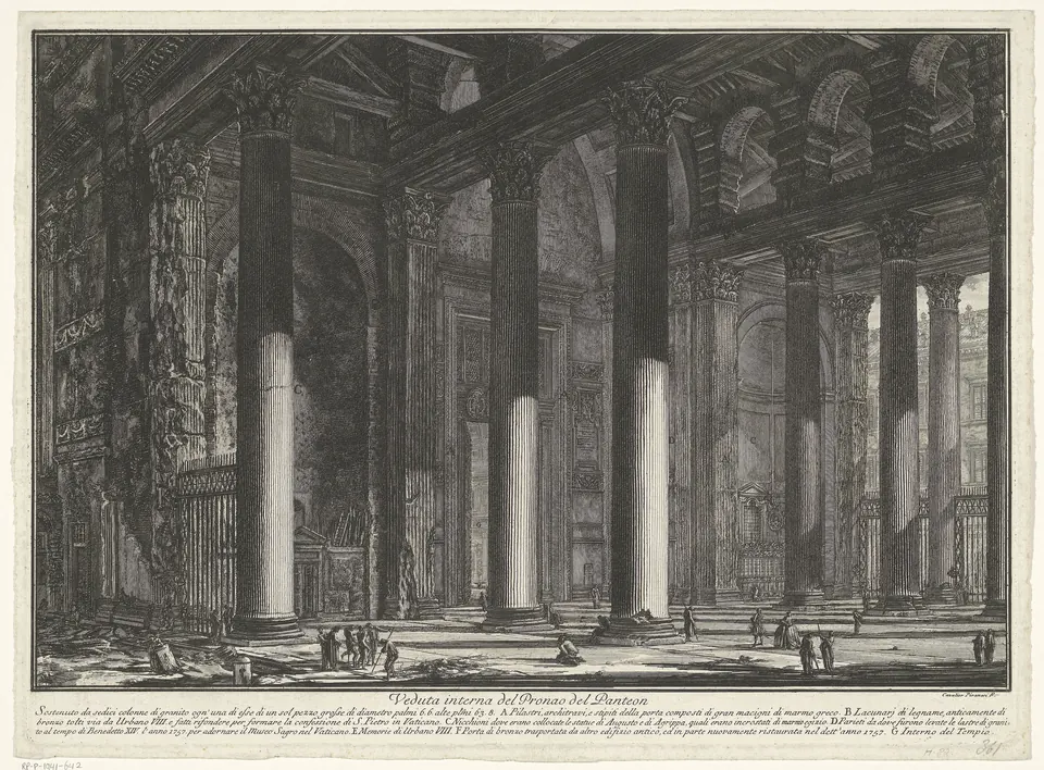 Interior del pórtico del Panteón